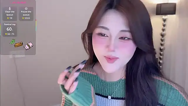 Snapshot of Strawberrybabyy1 chatting on October 22, 2025, 3:01 pm Strawberrybabyy1 online show from October 22, 2025, 3:01 pm