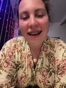 Snapshot of Yanacool007 chatting on January 20, 2025, 8:50 pm Yanacool007 online show from January 20, 2025, 8:50 pm