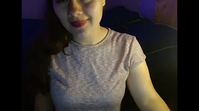 Oona 00 online show from September 16, 2025, 12:44 am