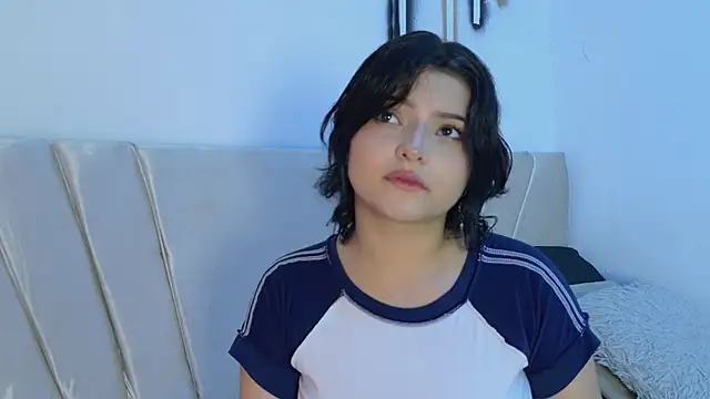 mikoto urab online show from November 25, 2025, 7:47 pm