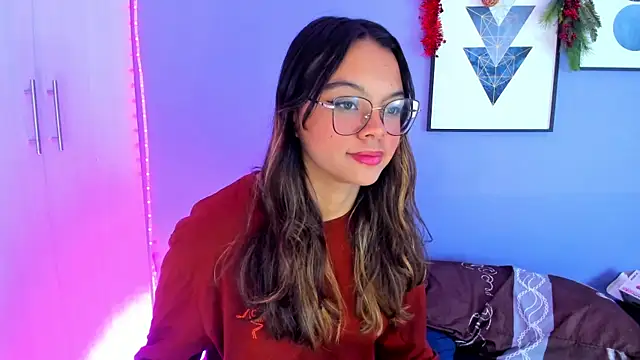 Snapshot of miaa_lux chatting on December 11, 2024, 1:26 am miaa lux online show from December 11, 2024, 1:26 am