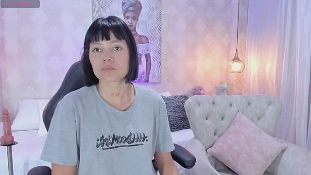 Snapshot of IVY_QADESH chatting on January 10, 2025, 6:49 pm IVY QADESH online show from January 10, 2025, 6:49 pm