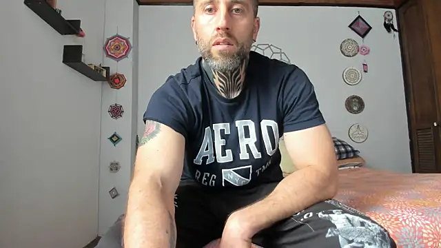 Snapshot of Antoniohot2024 chatting on December 31, 2024, 4:04 pm Antoniohot2024 online show from December 31, 2024, 4:04 pm