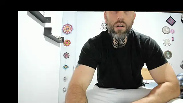 Snapshot of Antoniohot2024 chatting on January 5, 2025, 11:12 pm Antoniohot2024 online show from January 5, 2025, 11:12 pm