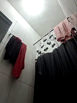 Snapshot of luuhcat09 chatting on November 6, 2025, 11:26 pm luuhcat09 online show from November 6, 2025, 11:26 pm