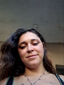 Snapshot of luuhcat09 chatting on November 21, 2025, 7:34 pm luuhcat09 online show from November 21, 2025, 7:34 pm