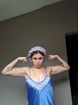 Snapshot of luuhcat09 chatting on December 19, 2025, 12:34 pm luuhcat09 online show from December 19, 2025, 12:34 pm