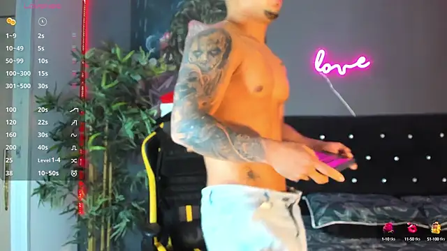 Snapshot of jordan_mayers02 chatting on December 10, 2024, 9:01 am jordan mayers02 online show from December 10, 2024, 9:01 am