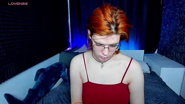 KIKI Krash online show from December 9, 2024, 10:22 am