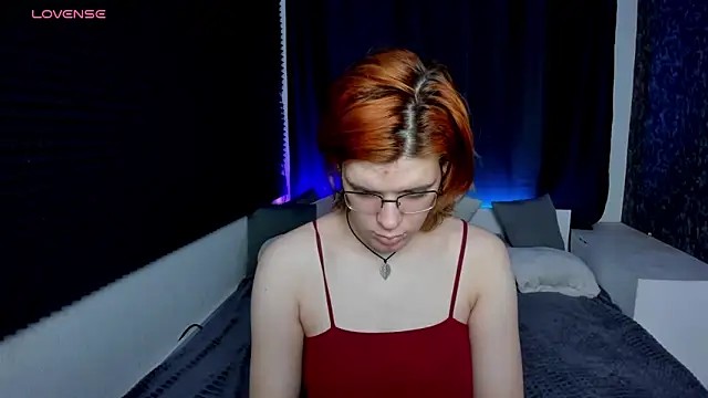 KIKI Krash online show from December 10, 2024, 10:06 am