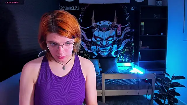 KIKI Krash online show from December 17, 2024, 6:20 pm