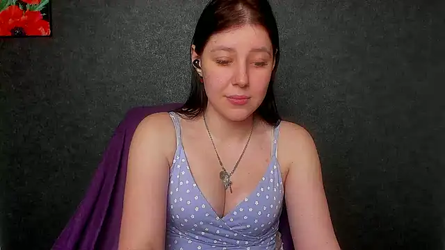 Snapshot of Sannyflover chatting on February 5, 2025, 11:44 am Sannyflover online show from February 5, 2025, 11:44 am