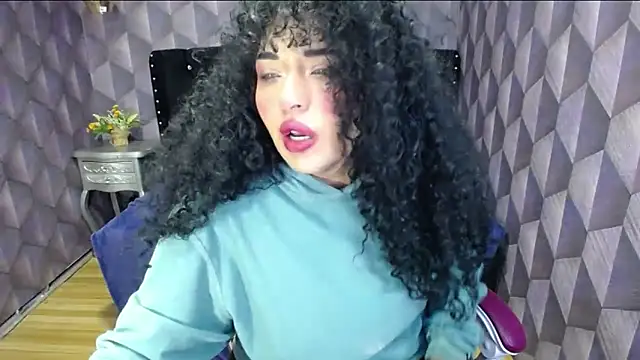 Sofiacowperx online show from January 19, 2025, 11:23 am