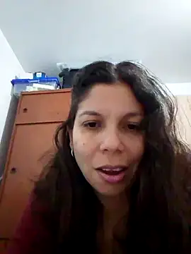 Carliina Soussa online show from December 27, 2024, 3:37 pm