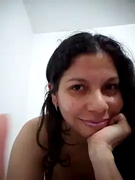 Carliina Soussa online show from February 2, 2025, 10:17 pm