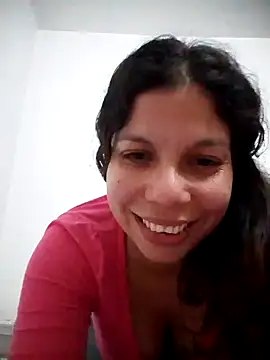Carliina Soussa online show from February 3, 2025, 1:30 am