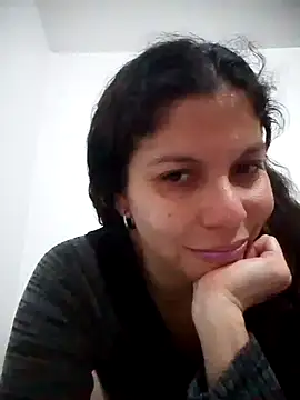 Carliina Soussa online show from February 5, 2025, 1:58 am