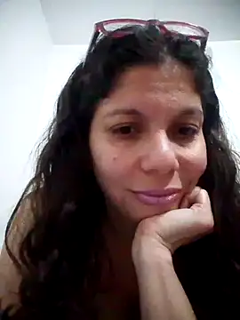 Carliina Soussa online show from February 7, 2025, 10:30 pm