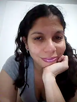 Carliina Soussa online show from February 13, 2025, 5:44 pm