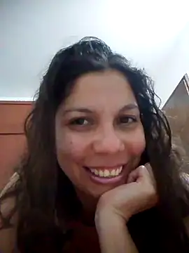 Carliina Soussa online show from March 4, 2025, 5:00 am