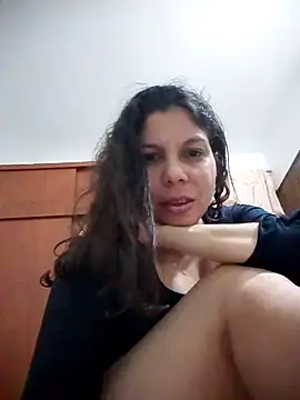 Carliina Soussa online show from March 12, 2025, 5:24 am