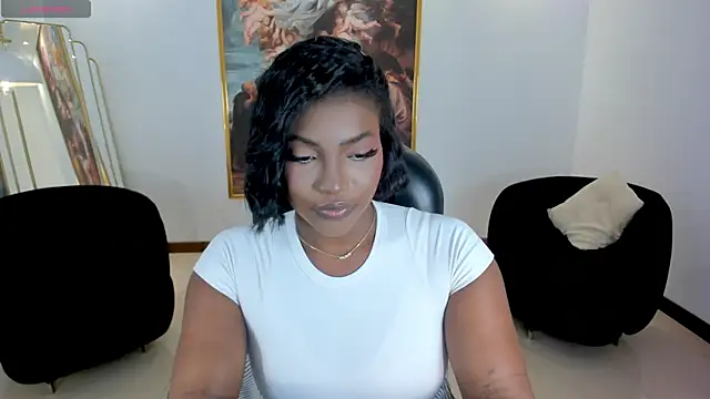 SavannahStorm online show from July 25, 2026, 7:33 pm