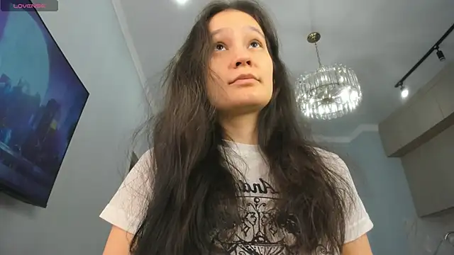 miss shine online show from January 31, 2025, 4:03 am