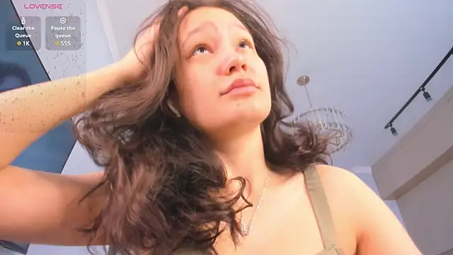 miss shine online show from March 22, 2025, 4:03 am