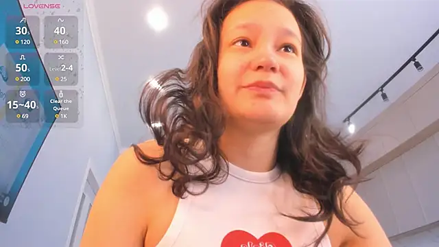 miss shine online show from March 23, 2025, 4:38 am