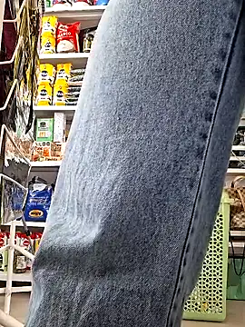 Katia sweetx online show from October 6, 2025, 1:41 pm