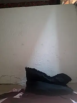 Catalinasexosa online show from March 21, 2025, 3:13 pm