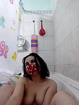 MikaKors online show from February 28, 2025, 8:18 pm