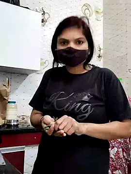 illay love online show from February 11, 2025, 11:43 am