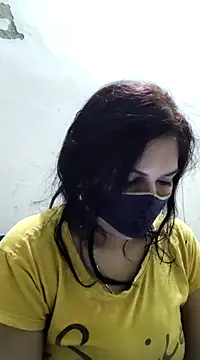 illay love online show from March 6, 2025, 5:00 pm
