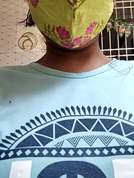 Snapshot of illay_love chatting on September 26, 2025, 6:17 am illay love online show from September 26, 2025, 6:17 am