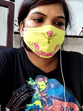 Snapshot of illay_love chatting on September 27, 2025, 6:29 am illay love online show from September 27, 2025, 6:29 am