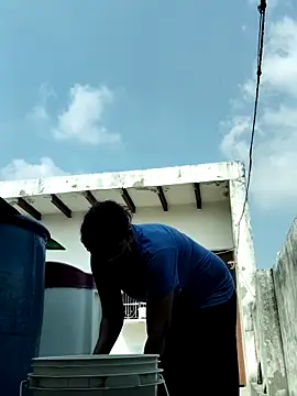 Snapshot of illay_love chatting on October 4, 2025, 8:01 am illay love online show from October 4, 2025, 8:01 am