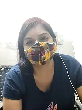 Snapshot of illay_love chatting on October 6, 2025, 3:42 pm illay love online show from October 6, 2025, 3:42 pm