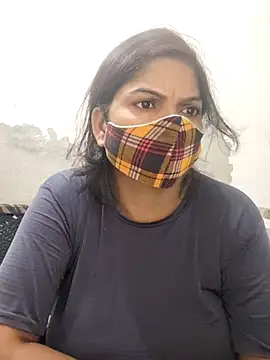 Snapshot of illay_love chatting on October 9, 2025, 4:43 am illay love online show from October 9, 2025, 4:43 am