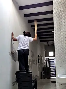 Snapshot of illay_love chatting on October 13, 2025, 4:45 am illay love online show from October 13, 2025, 4:45 am