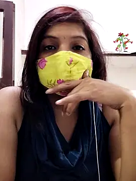 Snapshot of illay_love chatting on October 25, 2025, 5:40 pm illay love online show from October 25, 2025, 5:40 pm