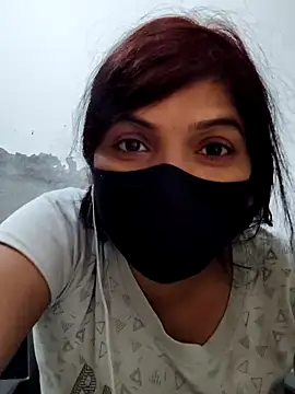 Snapshot of illay_love chatting on November 1, 2025, 7:21 am illay love online show from November 1, 2025, 7:21 am