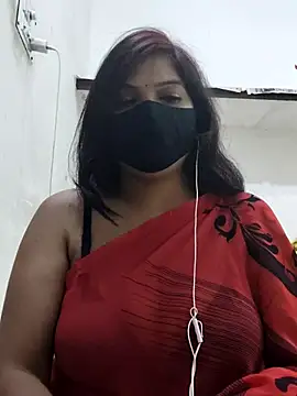 Snapshot of illay_love chatting on November 3, 2025, 5:14 pm illay love online show from November 3, 2025, 5:14 pm