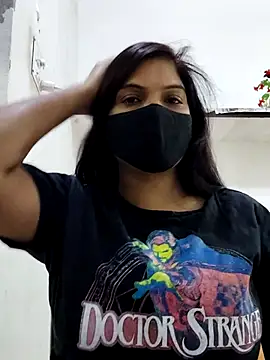 Snapshot of illay_love chatting on November 9, 2025, 5:22 pm illay love online show from November 9, 2025, 5:22 pm