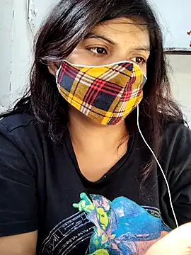 Snapshot of illay_love chatting on November 14, 2025, 6:56 am illay love online show from November 14, 2025, 6:56 am