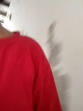 Snapshot of illay_love chatting on November 17, 2025, 3:56 am illay love online show from November 17, 2025, 3:56 am