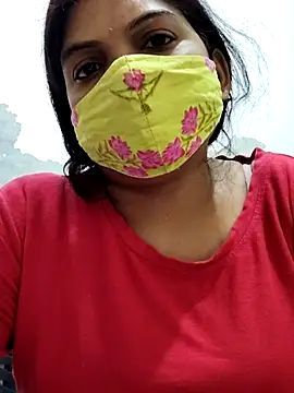 Snapshot of illay_love chatting on November 20, 2025, 5:51 am illay love online show from November 20, 2025, 5:51 am