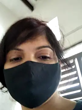 Snapshot of illay_love chatting on November 23, 2025, 3:50 am illay love online show from November 23, 2025, 3:50 am