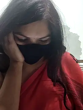 Snapshot of illay_love chatting on November 24, 2025, 5:12 pm illay love online show from November 24, 2025, 5:12 pm