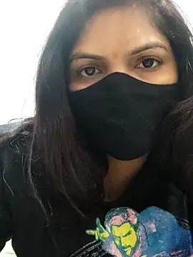 Snapshot of illay_love chatting on November 29, 2025, 6:16 am illay love online show from November 29, 2025, 6:16 am